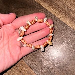 seashell bead bracelet 🐚